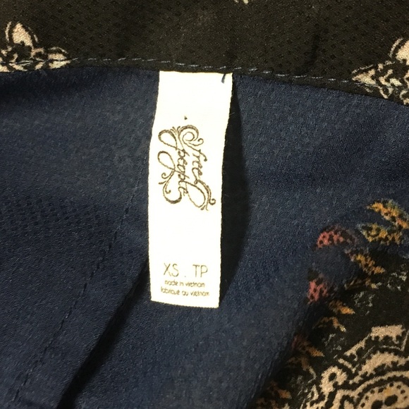 FREE PEOPLE • Boho Kimono Dress - Picture 10 of 16